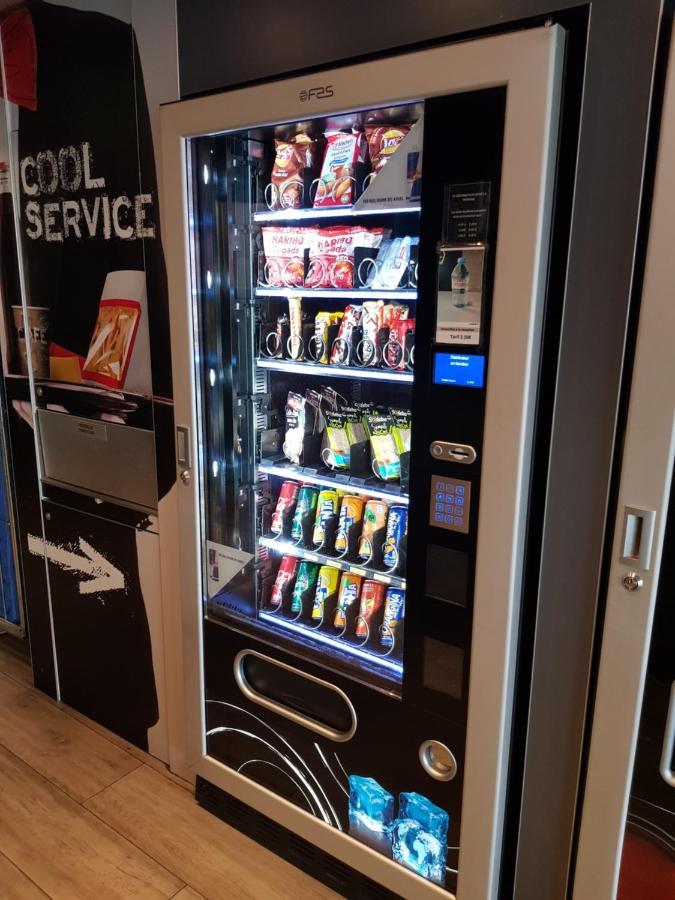 Ibis Budget Marseille Vitrolles Vitrolles  Eksteriør bilde